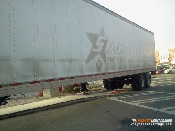 Stuck Truck on Downtown Square 12-16-13