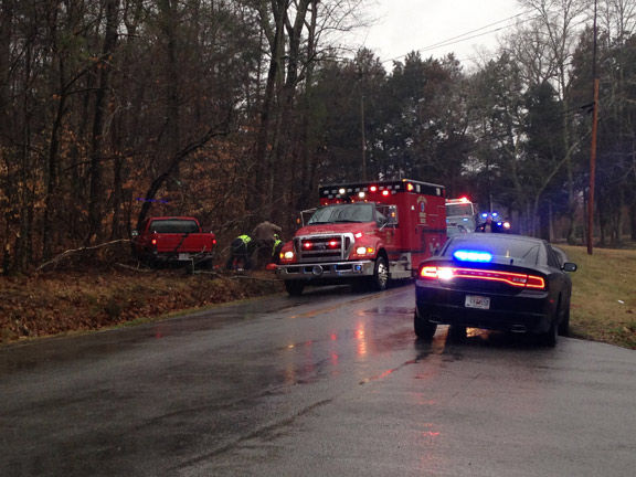 Round Pond Rd Wreck / Fight February 16 2015