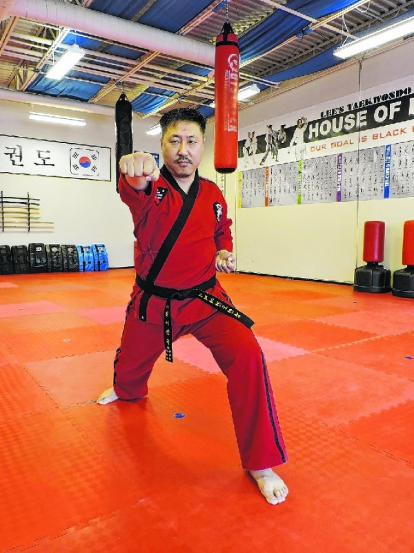 Lee's Taekwondo / Jung Lee
