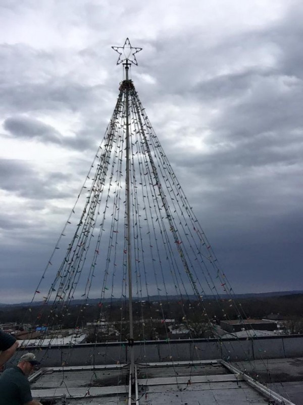 Hutcheson Roof Christmas Tree