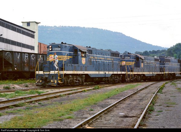 Alton Park, Chattanooga, where TAG RR's main yard and offices were located. The Alton Park yard was consolidated into Southern's Debutts Yard on the other side of Chattanooga after TAG sold out.