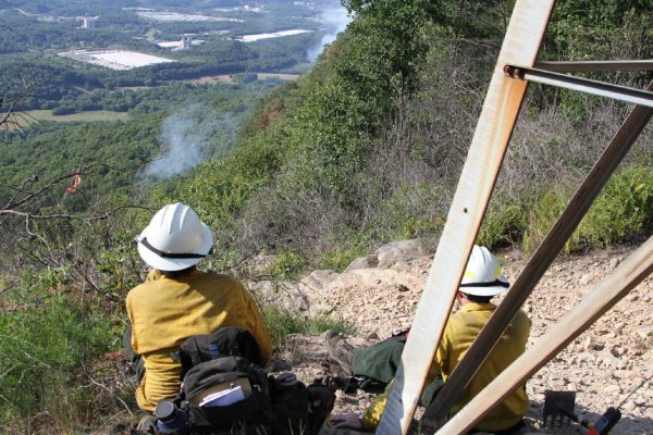 Lookout Mountain Fire from Above / Warren Bielenberg - Times Free Press