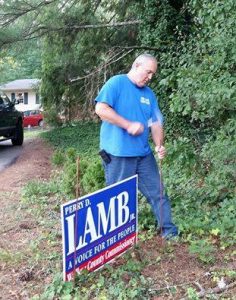 Perry Lamb Installing Sign